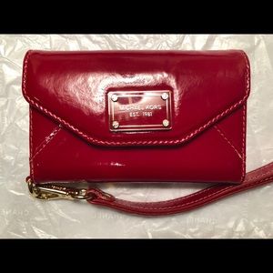 Michael Kors wallet wristlet